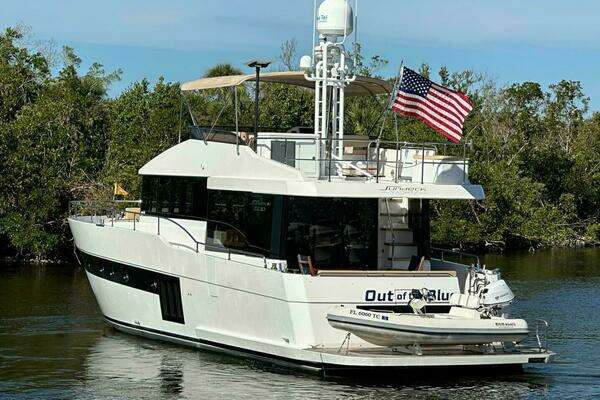 Sundeck Yachts 580 Sport Yacht For Sale
