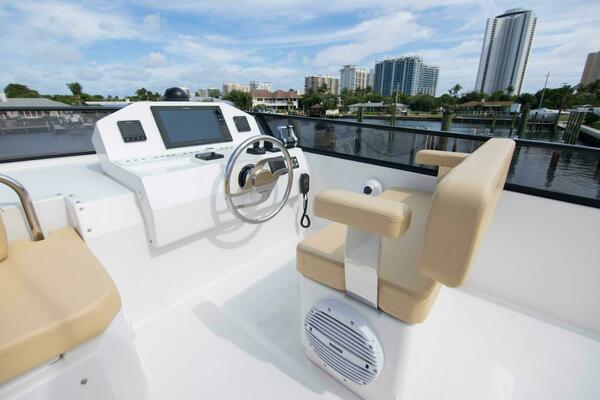 BRIGANTE 58ft Sundeck Yachts Yacht For Sale