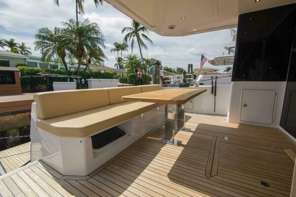 BRIGANTE 58ft Sundeck Yachts Yacht For Sale