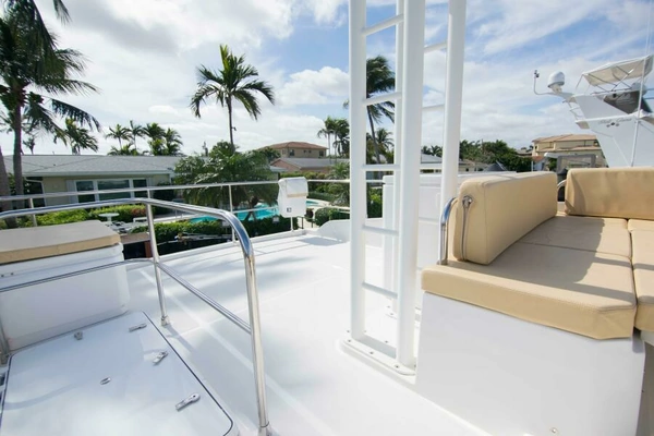 2019 Sundeck Yachts 58