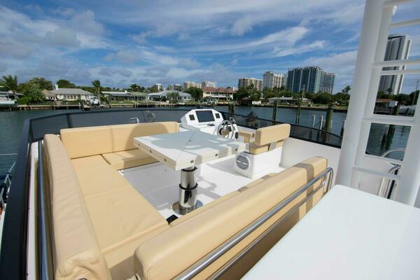 BRIGANTE 58ft Sundeck Yachts Yacht For Sale
