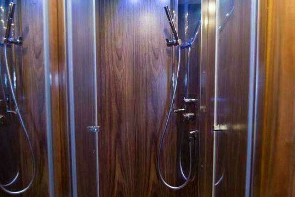 Sundeck Yachts 580 Sport Yacht For Sale