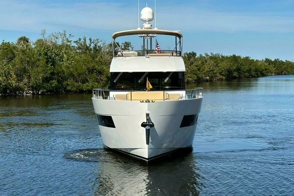 2019 Sundeck Yachts 58