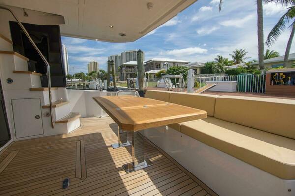 BRIGANTE 58ft Sundeck Yachts Yacht For Sale