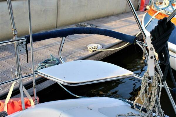 HUZZAH 32ft Catalina Yacht For Sale