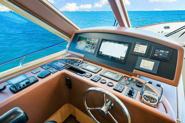 Ocean Alexander 83 Motor Yacht Yacht For Sale