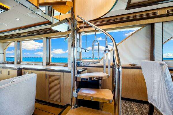 Ocean Alexander 83 Motor Yacht Yacht For Sale