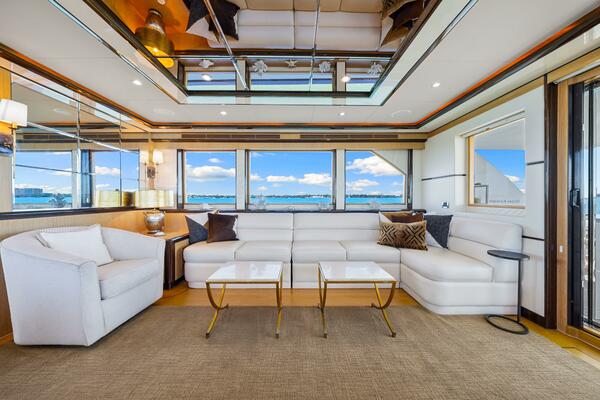 Relentless 83ft Ocean Alexander Yacht For Sale
