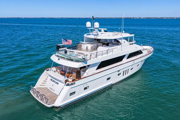 Relentless 83ft Ocean Alexander Yacht For Sale