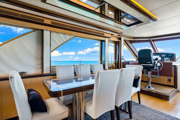 Relentless 83ft Ocean Alexander Yacht For Sale