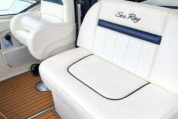 2004 Sea Ray 39