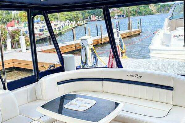 2004 Sea Ray 39