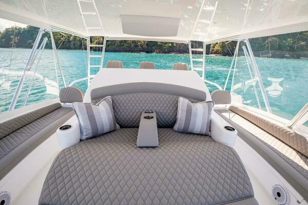 2023 Viking 64 Convertible Flybridge Lounge