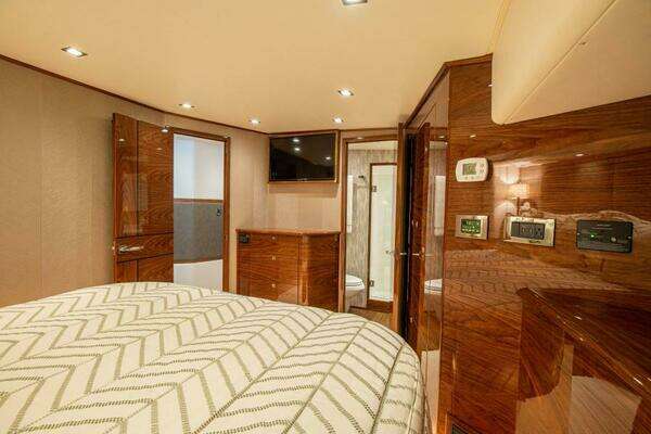 Viking 64 Convertible Yacht For Sale