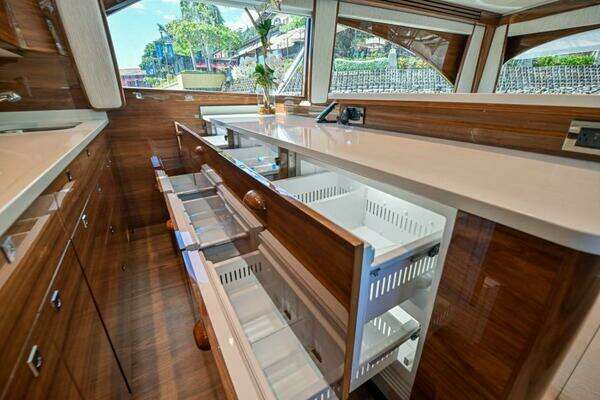 Viking 64 Convertible Yacht For Sale