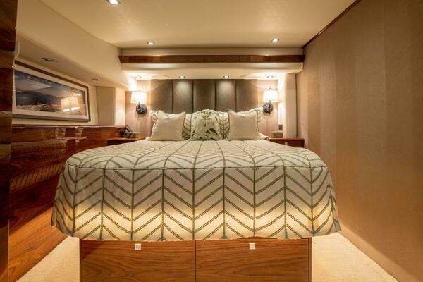 2023 Viking 64 Convertible Master Stateroom