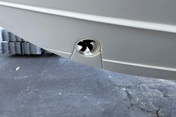 Famille 36ft Pursuit Yacht For Sale