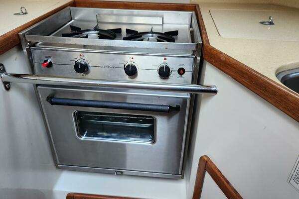 Beta Wave  32ft Catalina Yacht For Sale