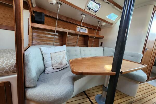 Beta Wave  32ft Catalina Yacht For Sale