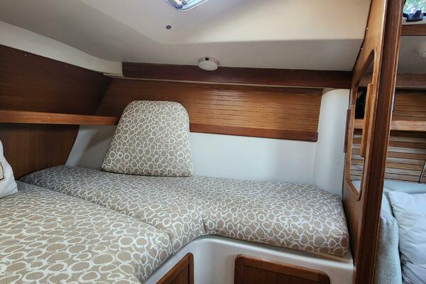 Beta Wave  32ft Catalina Yacht For Sale