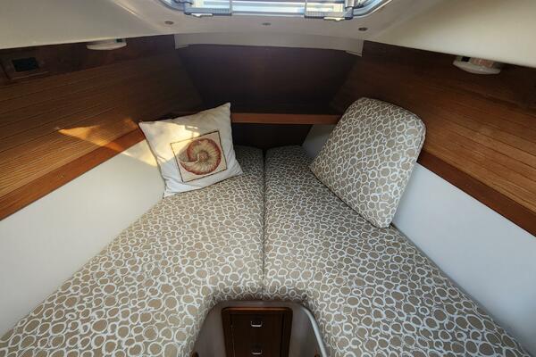 Beta Wave  32ft Catalina Yacht For Sale