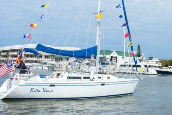Beta Wave  32ft Catalina Yacht For Sale