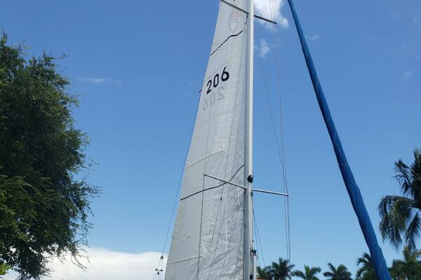 Beta Wave  32ft Catalina Yacht For Sale