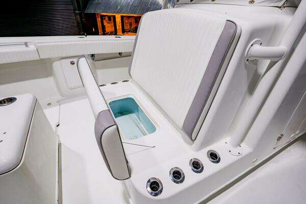 Yellowfin 39 Offshore Yacht For Sale