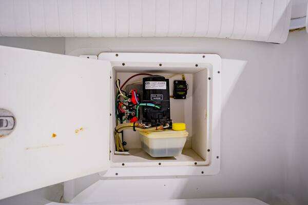 Yellowfin 39 Offshore Yacht For Sale