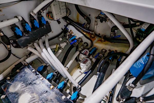 39ft Yellowfin Yacht For Sale