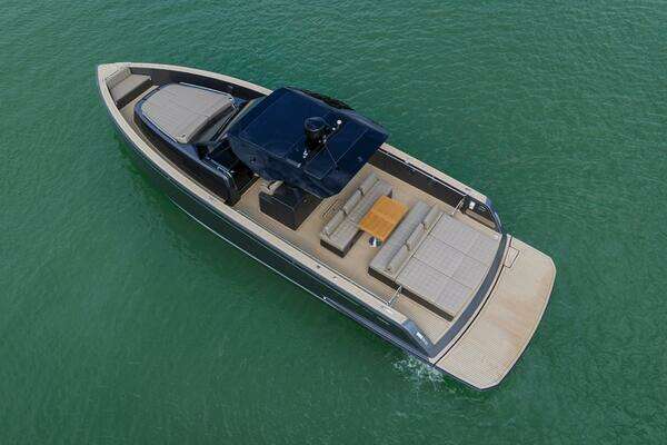 Pardo Yachts 43 Yacht For Sale