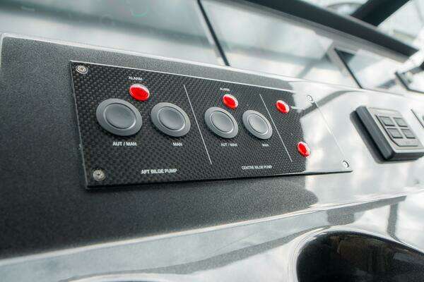 Pardo Yachts 43 Yacht For Sale