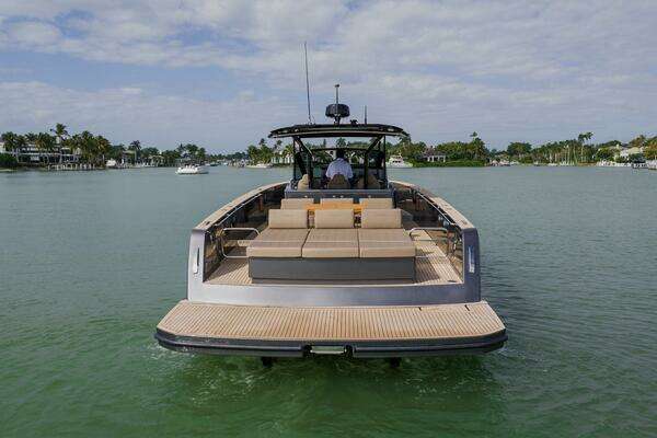 Pardo Yachts 43 Yacht For Sale