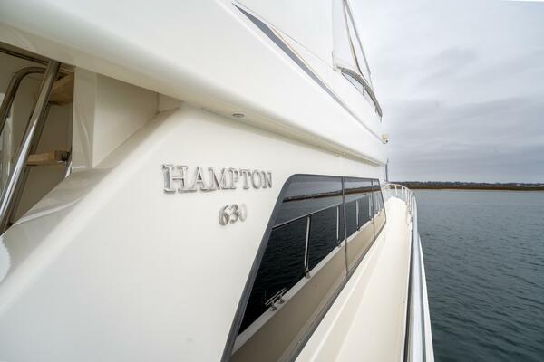 WHILE AWAY III 63ft Hampton Yacht For Sale