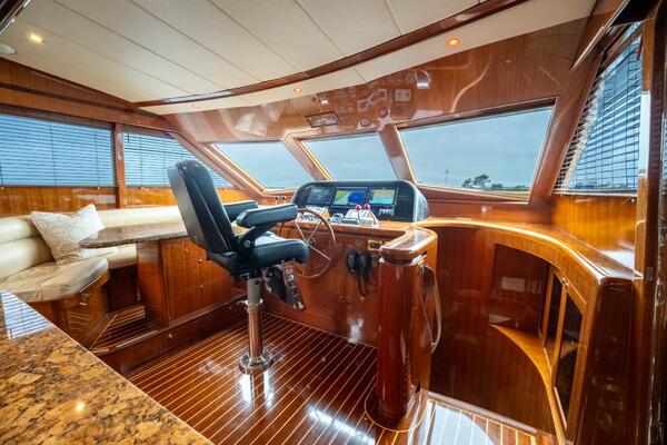 WHILE AWAY III 63ft Hampton Yacht For Sale