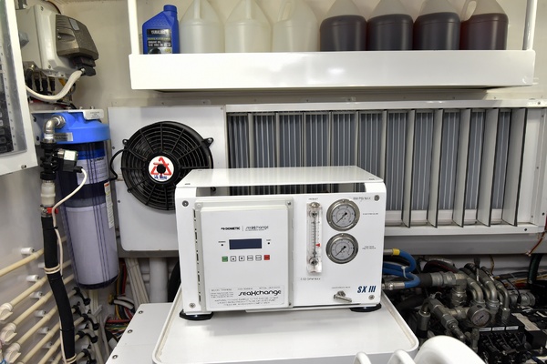 PARTY OF FIVE 80ft Viking Yacht For Sale