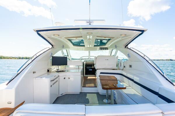 47ft Sea Ray Yacht For Sale