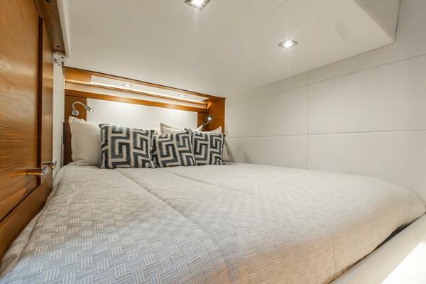 39ft Tiara Yachts Yacht For Sale