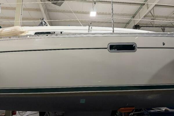 Theresa 28ft Beneteau Yacht For Sale