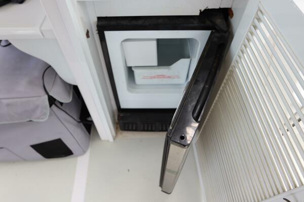 49ft DeFever Yacht For Sale