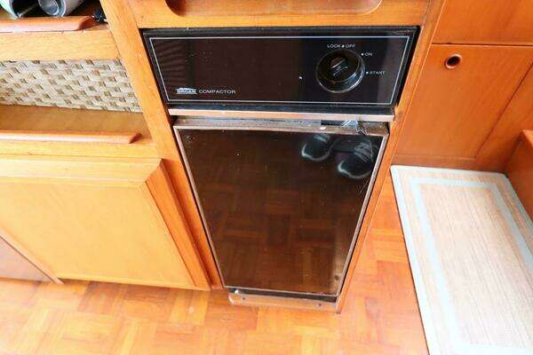 DeFever Cockpit Motor Yacht Yacht For Sale