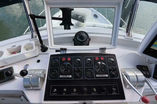 49ft DeFever Yacht For Sale