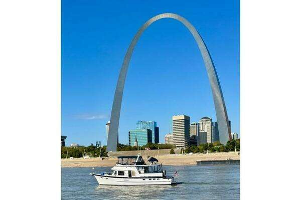 DeFever Cockpit Motor Yacht Yacht For Sale