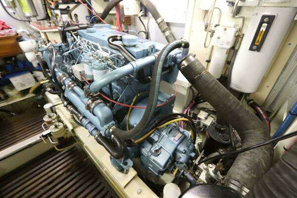 DeFever Cockpit Motor Yacht Yacht For Sale