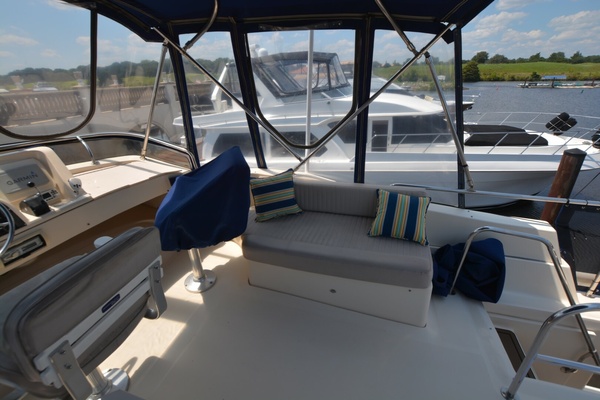 Fourth Quarter 34ft Mainship Yacht For Sale