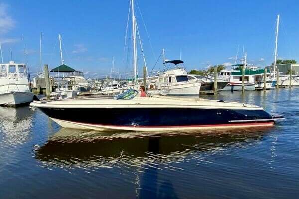 32-ft-Chris-Craft-2016-Corsair 32-SLAINTE Sag Harbor New York United States  yacht for sale