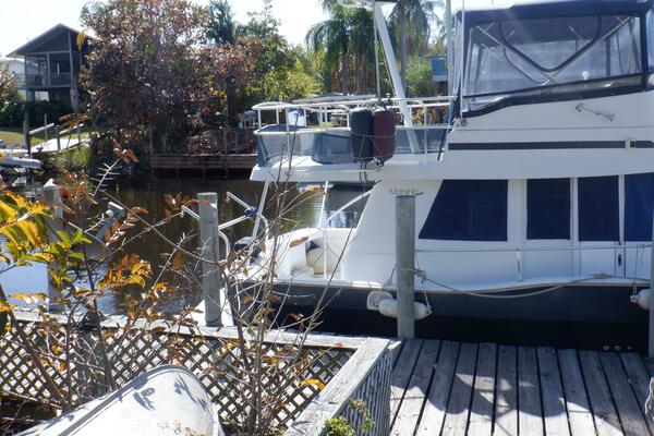 Seaglass 35ft Mainship Yacht For Sale