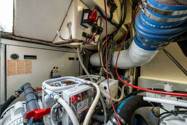 Ocean Yachts Convertible Yacht For Sale