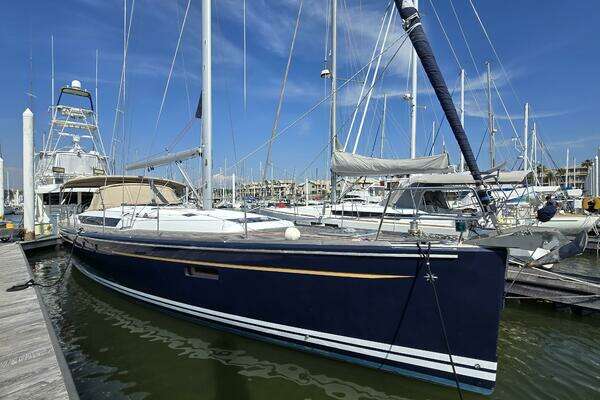 Jeanneau 509 Yacht For Sale
