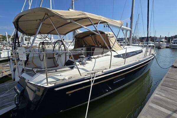 Jeanneau 509 Yacht For Sale